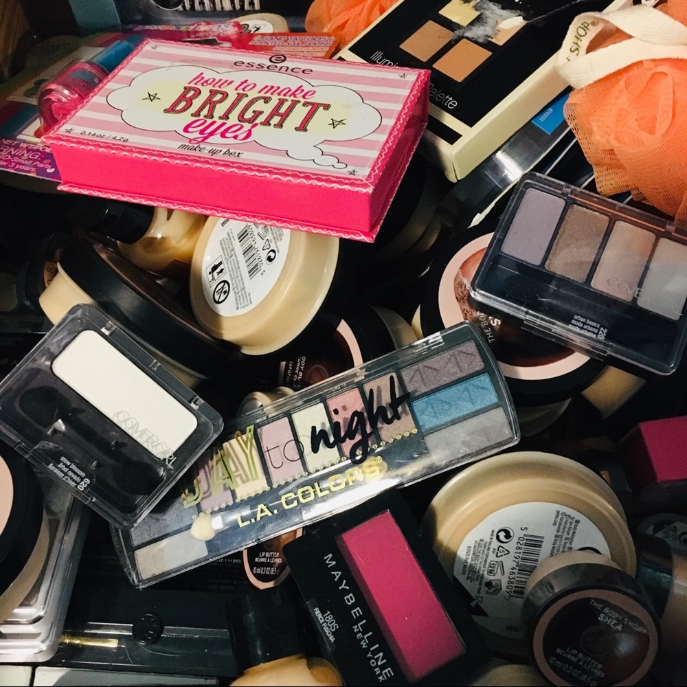 Mystery Box Make Up Cosmetics Beauty Lip Gloss 10 - Picture 4 of 8